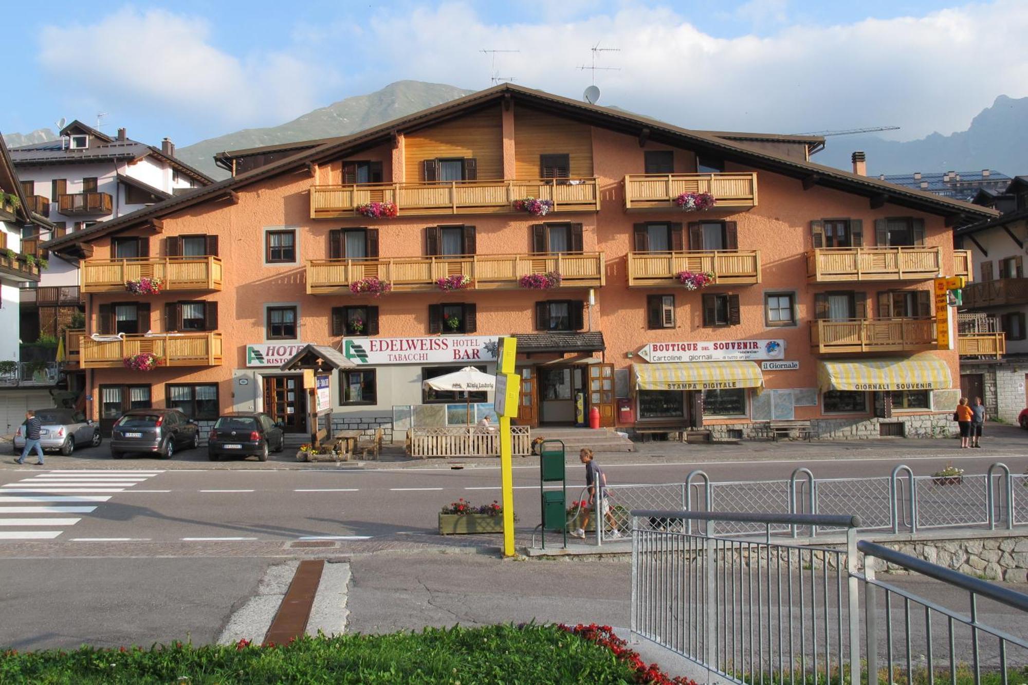 Hotel Edelweiss Passo del Tonale Eksteriør bilde