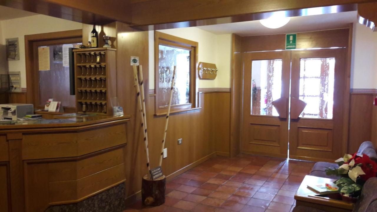 Hotel Edelweiss Passo del Tonale Eksteriør bilde