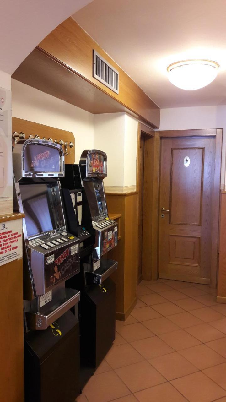 Hotel Edelweiss Passo del Tonale Eksteriør bilde